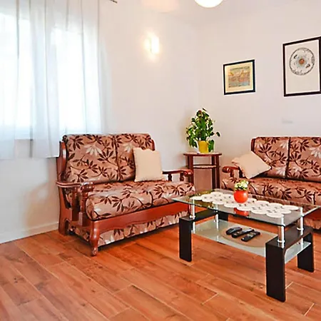 House In Privlaka, Close To The Sandy Privlaka (Zadar)