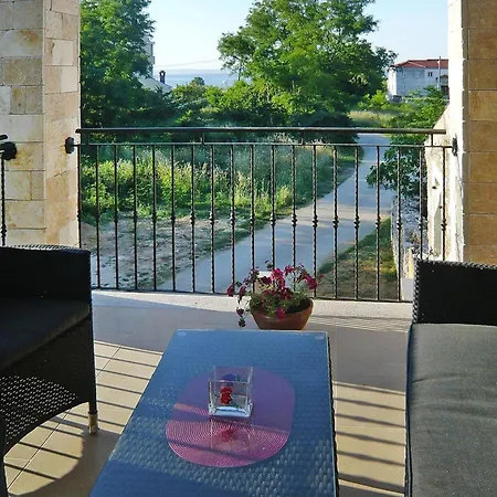House In Privlaka, Close To The Sandy Holiday home *
