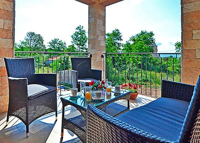 In Near Sandy * Привлака